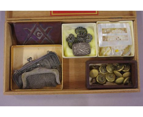 Quantity of assorted vintage silver & MOP buttons together with other vintage metal buttons, 2 mesh purses, a carved timber b