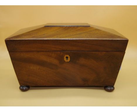 Late Regency mahogany sarcophagus tea caddy with 3 section interior, lids with original turned ivory knobs, 27cm x 13.5cm, 15