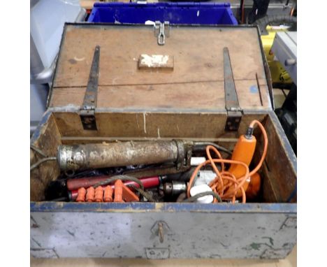 Wooden tool chest of mixed tools to include power tools. Not available for in-house P&amp;P 