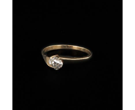 Set with Bolshevik diamond diameter 4.5 mm. ring size 18