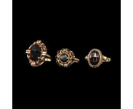 With garnets largest ring size 20