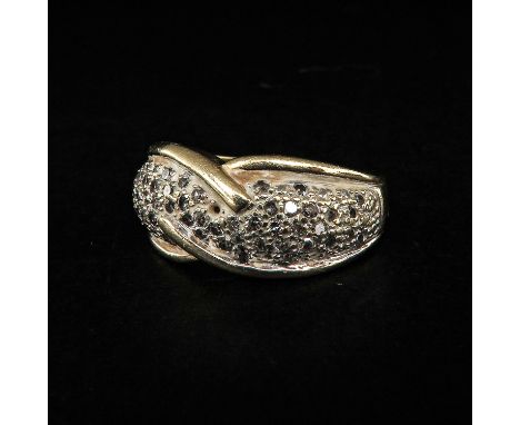 14KG set with many brilliant cut diamonds ring size 18 one diamond is missing