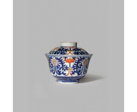 A CHINESE BLUE AND WHITE BOWL AND COVER, SIX CHARACTER GUANGXU MARKS AND OF THE PERIOD 1875-1908 Painted to the exterior with