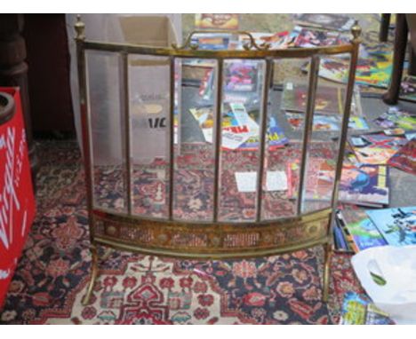 VINTAGE BRASS AND GLASS BOW FRONTED FIRE SCREEN 
