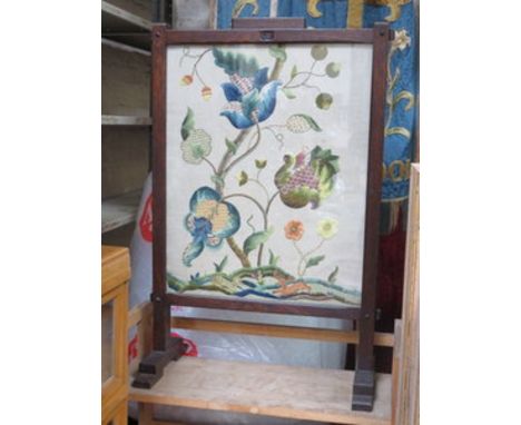 OAK FRAMED EMBROIDERED FIRESCREEN 