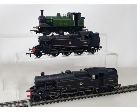 An unboxed Hornby 00 gauge Fowler 4P 2-6-4T Locomotive in B.R. lined black livery, an unboxed Bachmann Ivatt Class 4 2-6-2T i