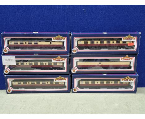 A rake of six boxed Bachmann 00 gauge Thompson BR Coaches including Compositive, 2nd/Brake, 2x 2nd Class, 1st Class and Full 
