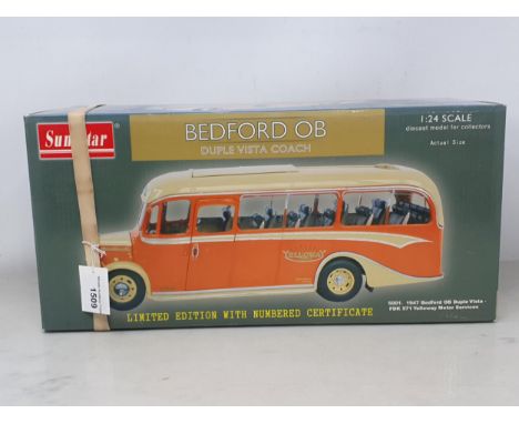 A boxed Sun Star 1:24 scale Bedford OB Duple Vista Coach, Yelloway Motor Services, appears unused from new
