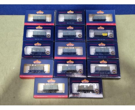 Fourteen boxed Bachmann 00 gauge 27 Ton Steel Tippler Wagons 'Iron Ore Tippler', Nr M, boxes Ex plus