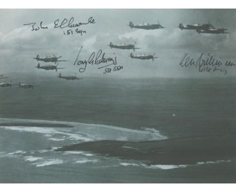 Air Cmdre John Ellacombe, Sqn Ldr Tony G Pickering and Sqn Ldr Ken Wilkinson Signed 8x6 inch Black and White Photo. Good cond