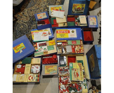 A large selection of boxed BAYKO sets 