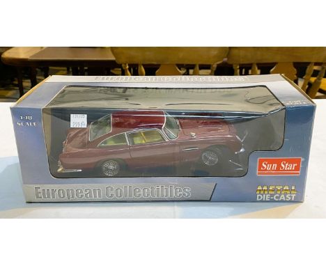 A Sun Star 1:18 scale diecast model 1963 Aston Martin DB5, box 