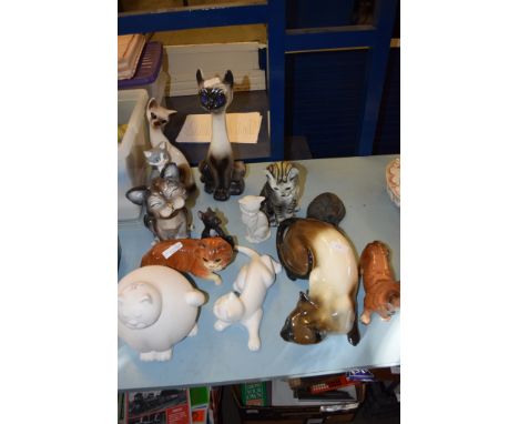 GROUP OF CERAMIC CATS AND A MELBAWARE MODEL OF A DOG