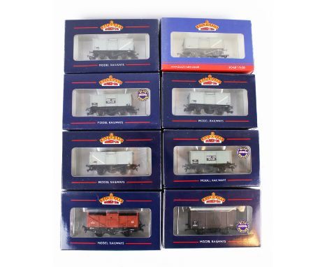 Eight Bachmann OO gauge wagons. Including a 37-377E 16 Ton Mineral Wagon, in the original boxes