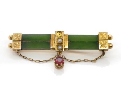 Antique gold and nephrite jade brooch unmarked approx total weight 5 grams. Tests as 9ct. Missing a seed pearl