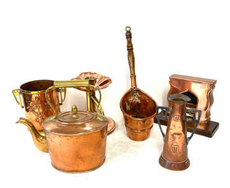 Selection vintage copper pieces to include small kettle, candle stick, bottle holder with glass liner etc 