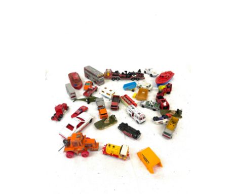 Selection of vintage and later diecast cars 