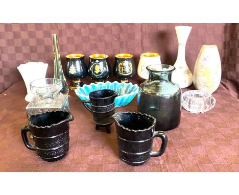 Selection of vintage glassware includes art glass, coloured glass etc 
