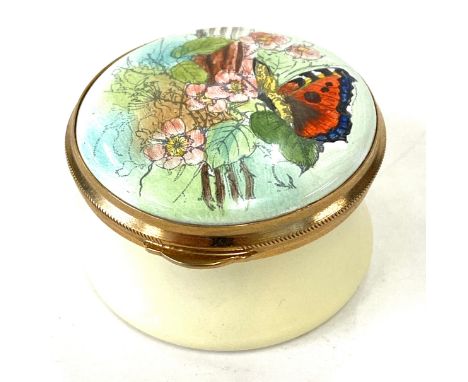 Enamel pill box, Staffordshire enamels Old Bliston, Battersea 