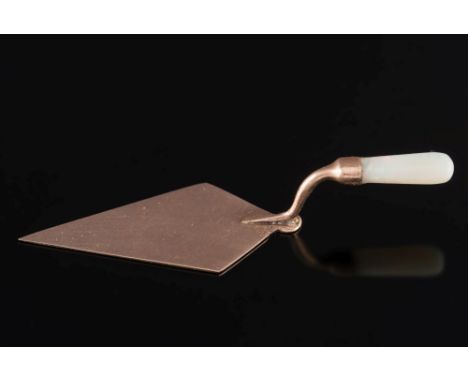 A 9ct gold and opal-handled miniature trowel:, 57mm long.