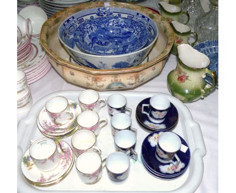 A set of 6 coffee cups and saucers "Springtime; 6 blue and gilt coffee cups and saucers; 2 large blue and white bowls; a Vict