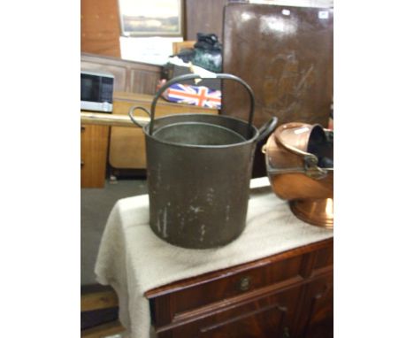 VINTAGE PAIL &amp; DRAINER