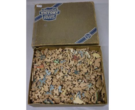 VINTAGE 'SUPER CUT' VICTORY JIGSAW PUZZLE 