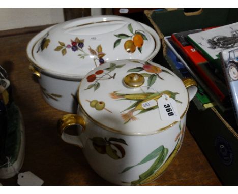     A Royal Worcester Oven To Table Ware Casserole Pot &amp; Similar Two Handled Pot    