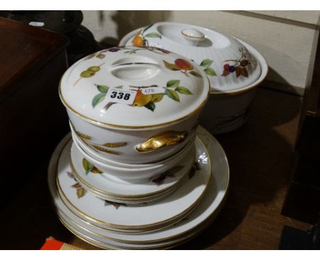    A Quantity Of Royal Worcester Oven To Table Ware                                
