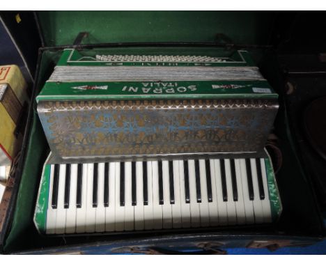 A traditional accordion , Sopranui , Italia