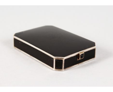 AN ART DECO FRENCH SILVER AND BLACK ENAMEL BOX. 7cms long.
