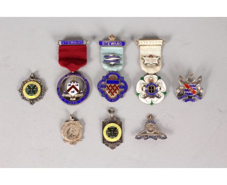 SEVEN VARIOUS ENAMEL ITEMS.