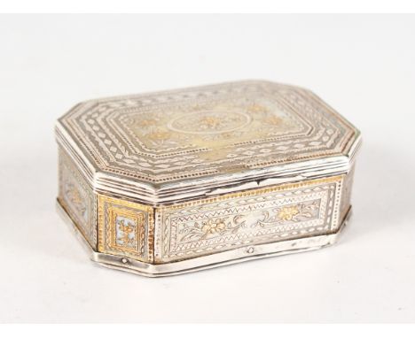 A GOOD 18th CENTURY FRENCH GOLD AND SILVER INLAID MOTHER-OF-PEARL SNUFF BOX. 7.5cms long.