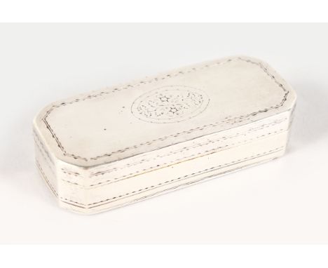 AN 18th CENTURY CONTINENTAL SILVER LONG SNUFF BOX with engraved decoration. 8.5cms long.