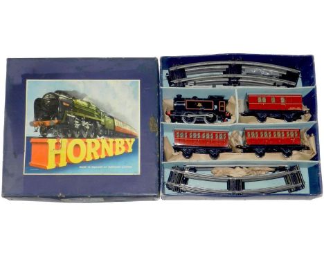Hornby O gauge no.41 tinplate passenger train set: early British Railways black 0-4-0 tank engine 82011, 2x maroon 1 st class