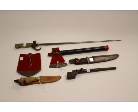 A collection of knives, bayonets and an emergency tool: WW2 British No.4 MKII bayonet and scabbard: 1940's/50's Hunting knife