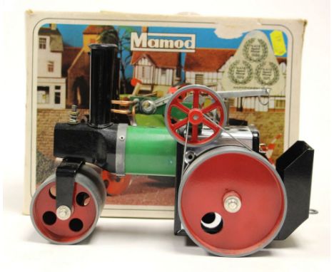 Mamod: A Mamod Steam Roller, boxed, S.R.1a, good condition 