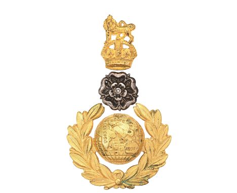 Chatham Division Band, Royal Marines Sergeants cap badge.Good scarce die-stamped rich gilt Globe and laurel surmounted separa