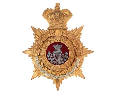 Royal Irish Regiment Victorian Officers helmet plate circa 1881-1901.Good gilt crowned star mounted with laurel sprays and Ga