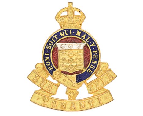 Royal Army Ordnance Corps Officers cap badge circa 1947-49.Fine die cast gilt crowned blue enamel Garter resting on SUA TONAN