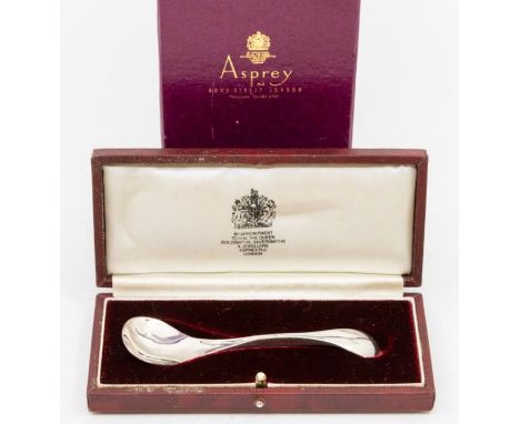 Scottish Interest: A Modernist silver baby's spoon, hallmarked Graham Leishman Stewart of Dunblane, Edinburgh, 1986, in fitte