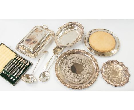 A collection of silver plated items to include; Mappin plate tray, another plated tray, small salver, a cased Sheffield silve