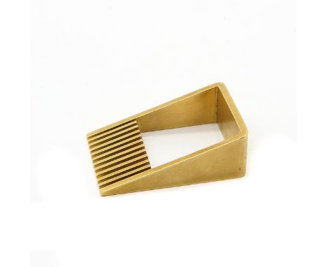 1989, ring size 16, Kurosawa's work may be found in the museum Boymans.