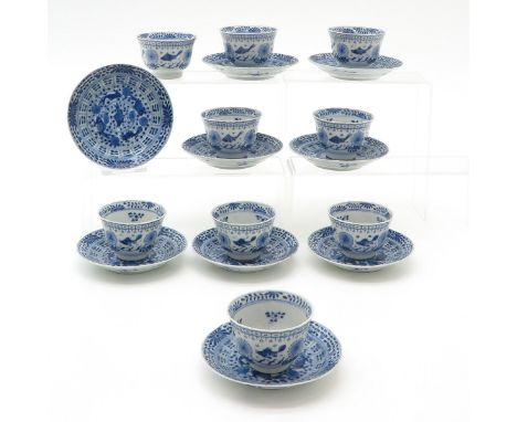blue and white decor, including 9 cups and 9 saucers, depicting fishes,13 cm. diameter, marked on the bottom with 4 character