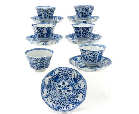 blue and white decor, marked on the bottom with 4 characters and double ring, 13 cm. diameter, chip and hairline. 