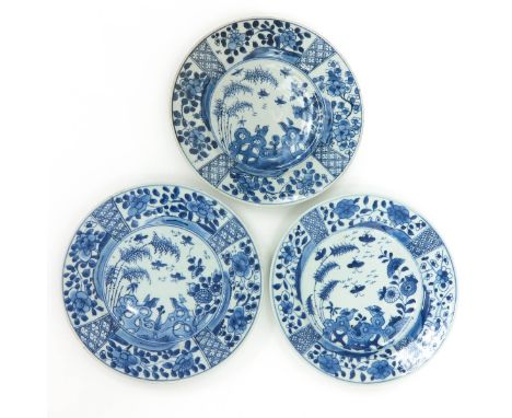 blue and white floral decor, 24 cm. diameter, marked on the bottom with double ring, restored. 