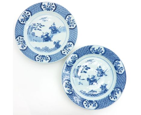 blue and white decor, marked on the bottom with double ring, 31 cm. diameter. 