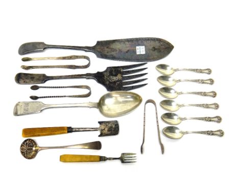 A set of six silver coffee spoons, Birmingham 1921, a silver sugar sifting spoon, probably London 1819, a silver fiddle patte