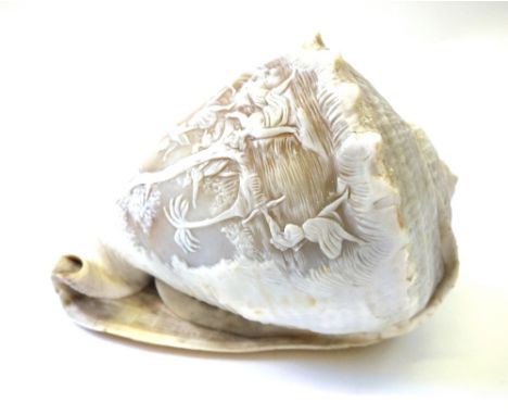 A carved cameo shell, early 20th century, detailed with a mythological hunting scene, 9.5cm high, a French circular box, reli