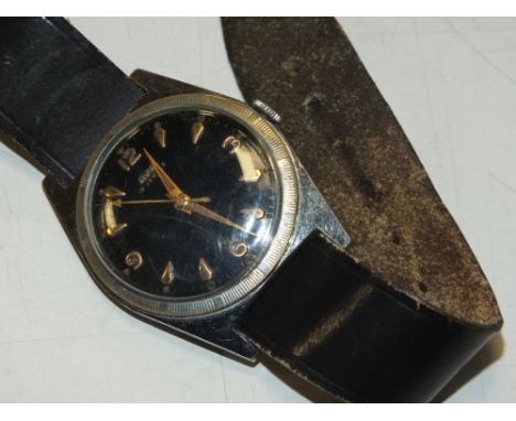 A VINTAGE AVIA 15 JEWEL WRISTWATCH